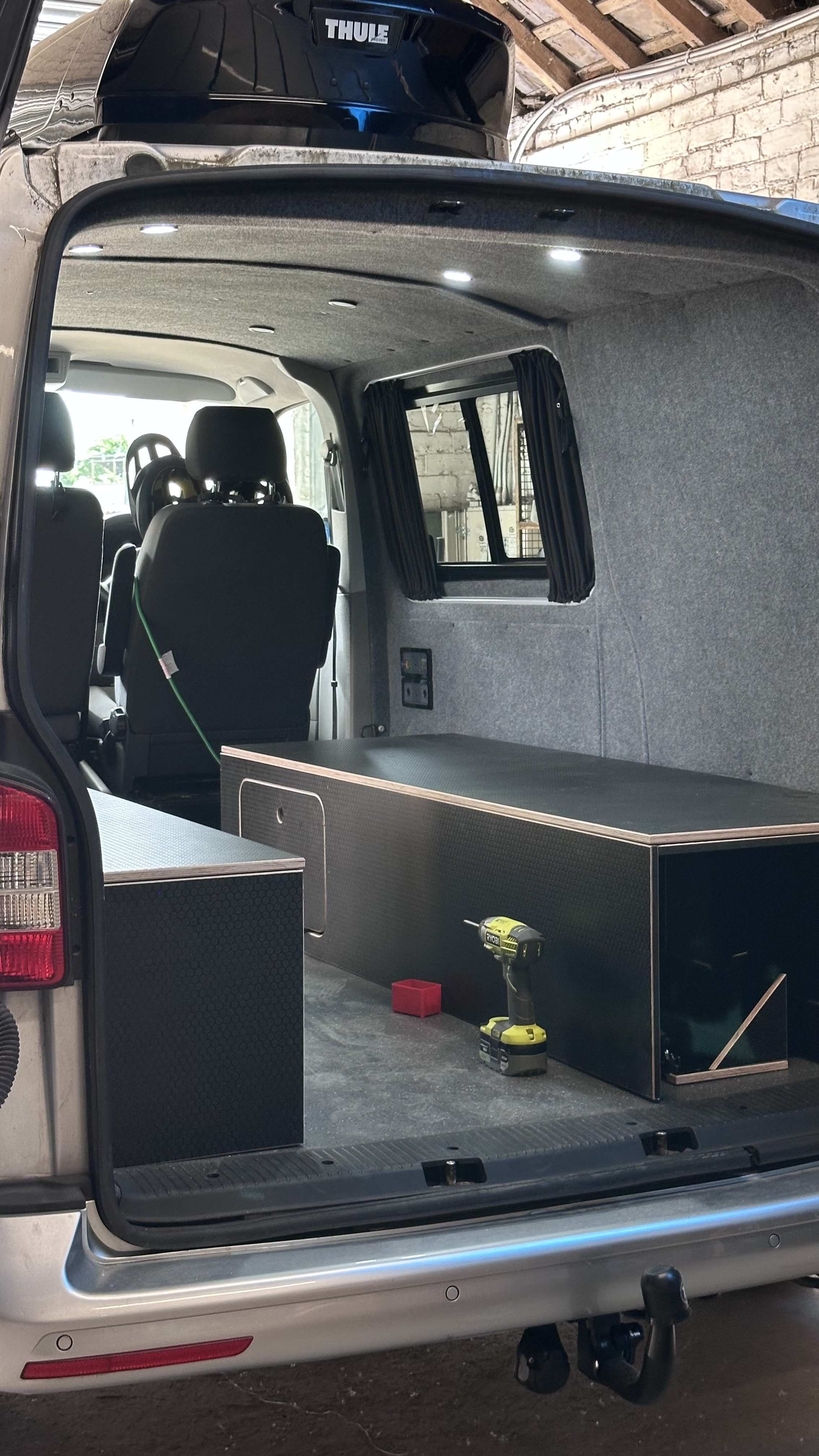 T5.1 furniture build