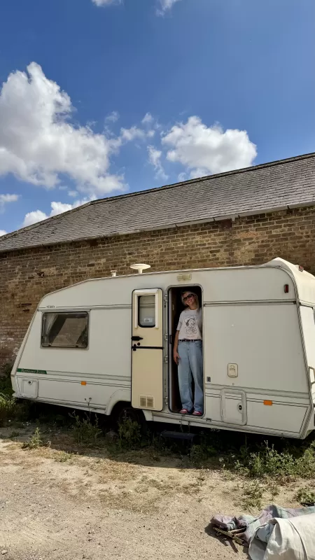 We Bought a £600 Caravan from Facebook… And It’s Much Worse Than We Thought 😂